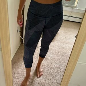 23” Lululemon leggings